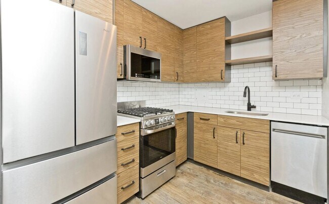 Foto del edificio - 512 W Wrightwood Ave