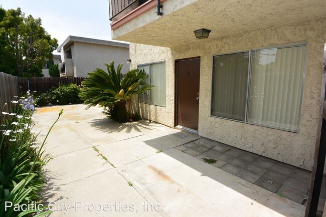 Building Photo - 16711 Dolores Street