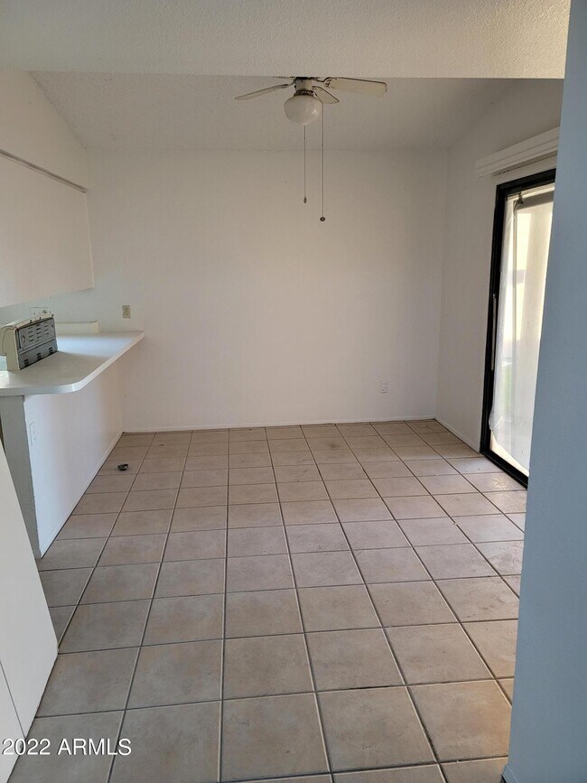 Foto del edificio - 11169 N 82nd Ln