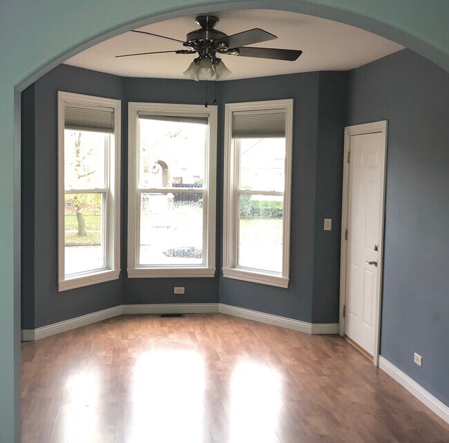 Living Room - 12507 Maple Ave
