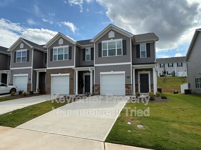Photo - 1314 Amberview Ln Townhome