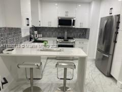 Foto del edificio - 2225 NE 123rd St