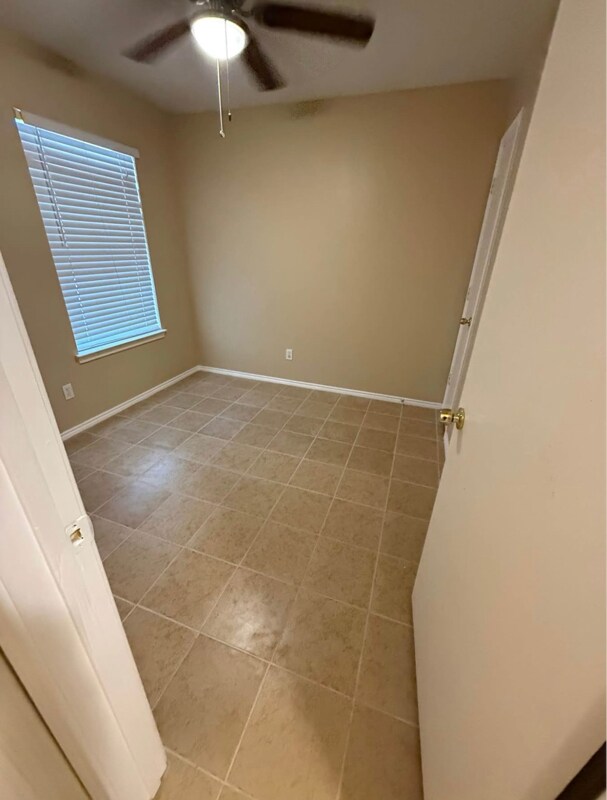 Foto del edificio - 6739 Freedom Oaks