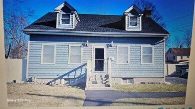 Building Photo - 25 Belford Ave