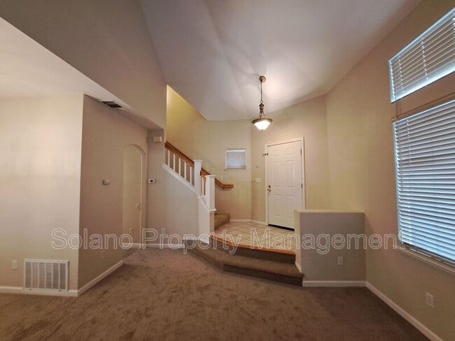 Foto del edificio - 849 Chateau Cir