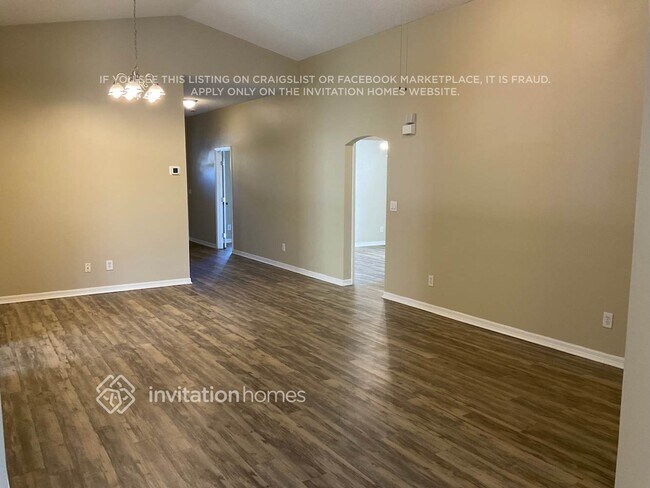 Foto del edificio - 4267 Mt Carmel Ln