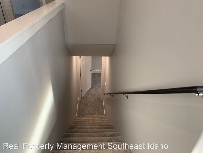 Building Photo - 6 br, 3 bath House - 5210 Williams Wat - 5...