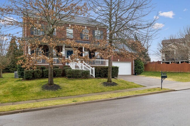 Foto del edificio - Located in the highly desirable McKays Mill community in Franklin, TN