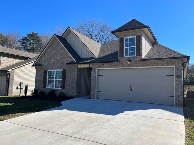 Building Photo - 910 Laurel Meadows Way