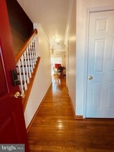 Building Photo - 404 Navaho Dr