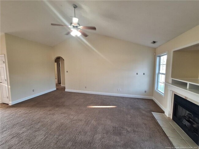 Foto del edificio - 558 Copper Creek Dr