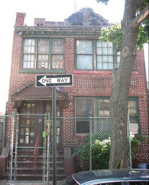 Primary Photo - 1974 Anthony Ave