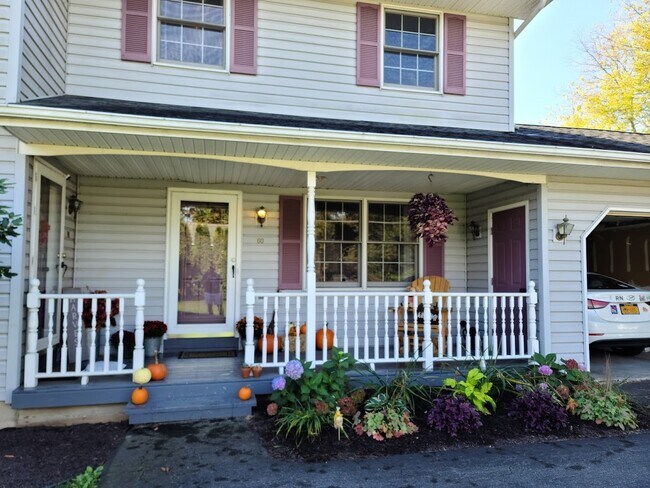 Foto del edificio - 80 Lower Newtown Rd