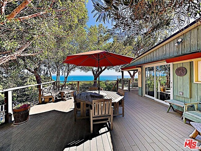 Foto del edificio - 33461 Pacific Coast Hwy