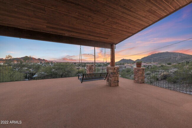 Foto del edificio - 1402 E Cortez St