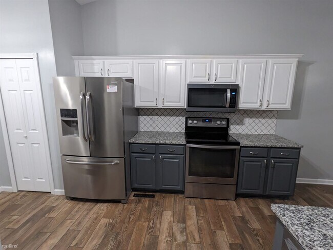 Foto del edificio - 4 br, 3 bath House - 1119 East Rushwood Drive