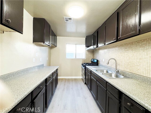 Foto del edificio - 25180 5th St