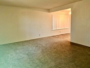 Building Photo - 11580 Garnet Way