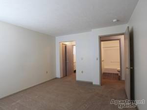 Building Photo - 3357 Columbia Woods Dr