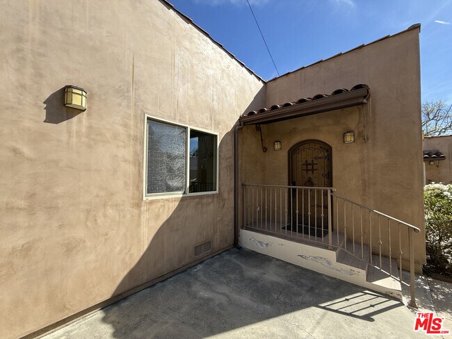 Foto del edificio - 735 S Citrus Ave