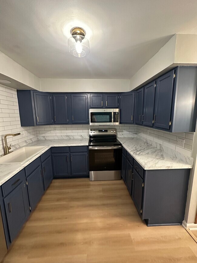 Foto del edificio - 5155 N 28th St