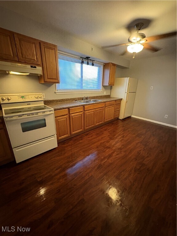 Foto del edificio - 66 W Main St