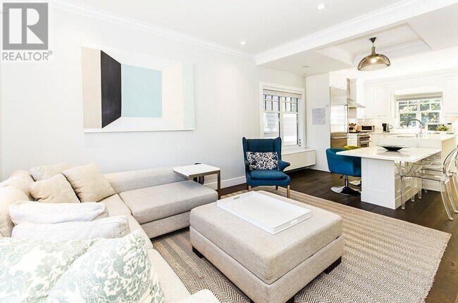 Photo du bâtiment - 930 W 15th Ave