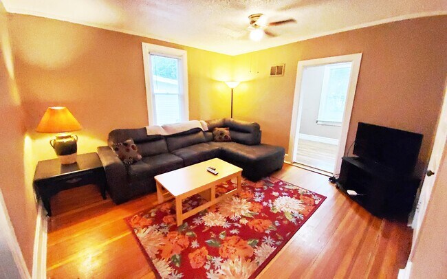 Foto del edificio - 926 2nd St NW