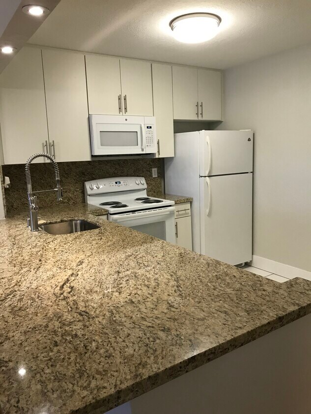 7850 Camino Real Unit O419, Miami, FL 33143 Condo for Rent in Miami