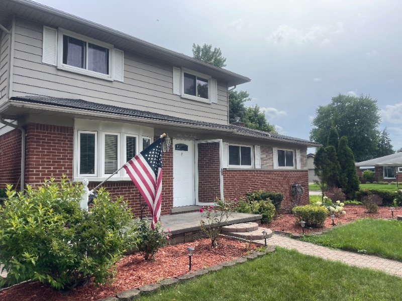 Primary Photo - 4420 Stratford Dr