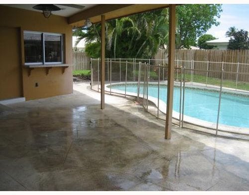 Building Photo - 22078 Soliel Cir W