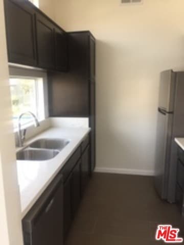 Foto del edificio - 2481 Corinth Ave