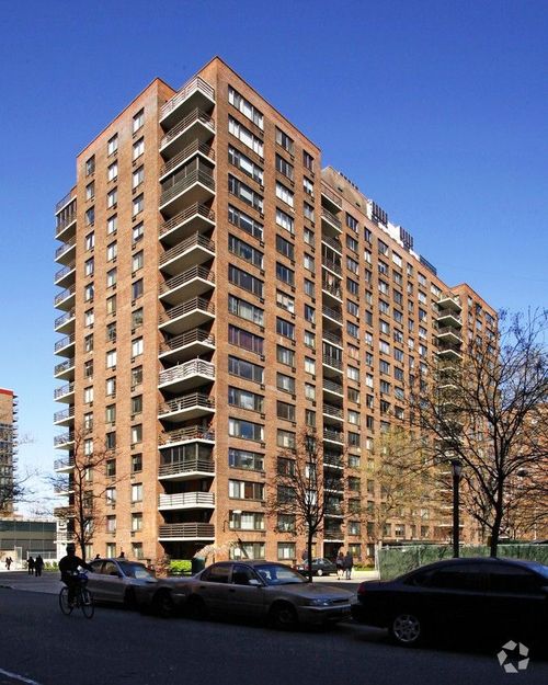 Primary Photo - 788 Columbus Ave