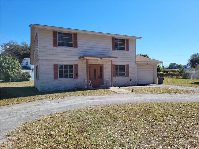 Foto del edificio - 8755 93rd St N