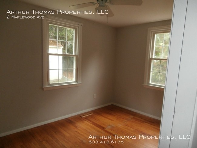 Building Photo - Spacious 2 Bedroom on First Floor of Duplex