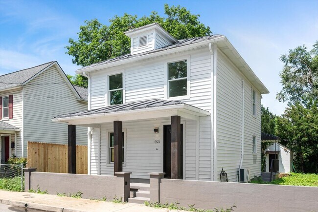 Foto del edificio - 553 Highland Ave