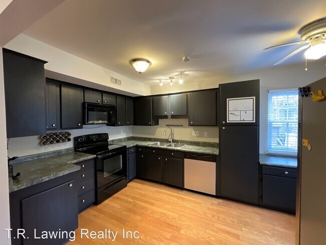 Foto del edificio - 4 br, 2 bath House - 7624 Zermatt Lane