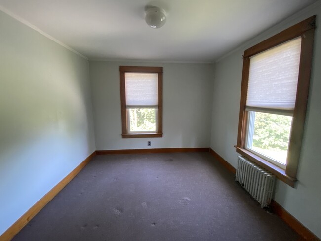 Building Photo - 21 Highland Ave