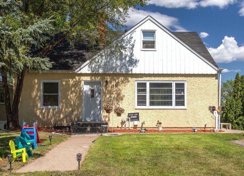 Primary Photo - 132 W Warburton St
