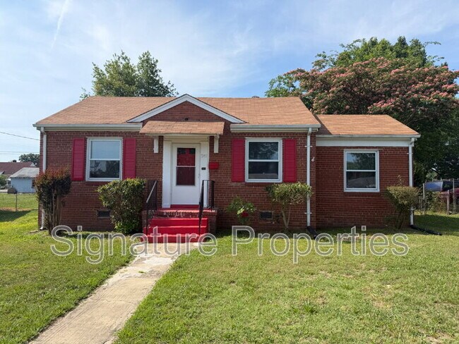 Foto del edificio - 2411 Carlisle Ave