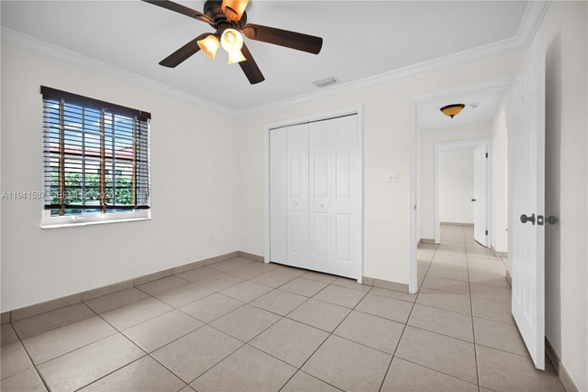 Photo - 6560 SW 39th St House