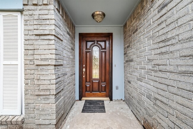 Building Photo - 10506 Ivy Oaks Ln