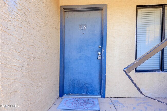 Foto del edificio - 1241 N 48th St