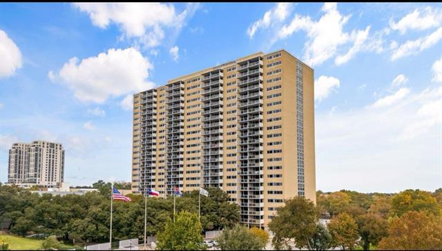 Foto del edificio - 3883 Turtle Creek Dr