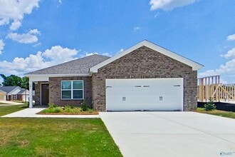 Building Photo - 101 Denise Dr