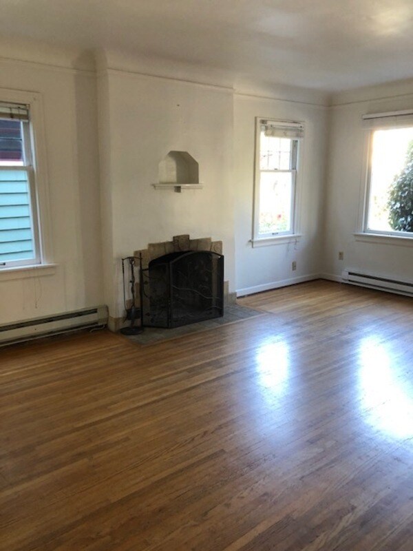 Foto del edificio - 6849 16th Ave NE
