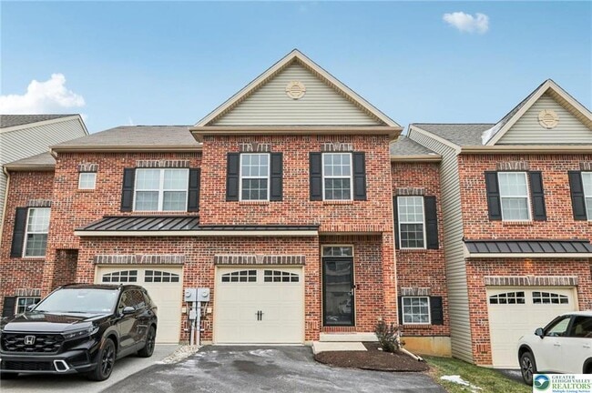 Foto del edificio - 270 Milkweed Dr