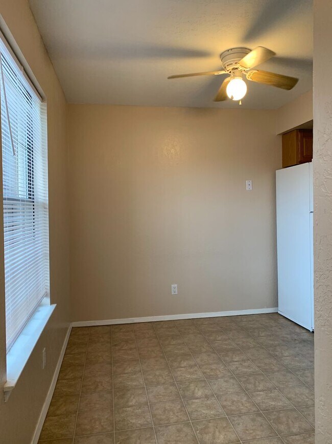 Foto del edificio - 1011 Meadowlark Ct SE