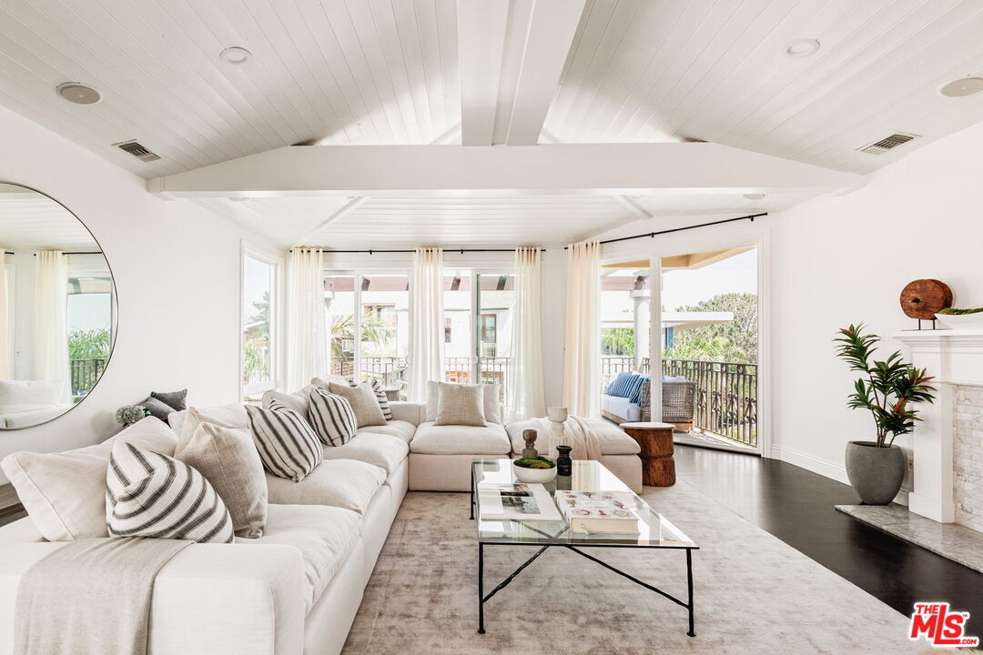 Foto principal - 472 29th St