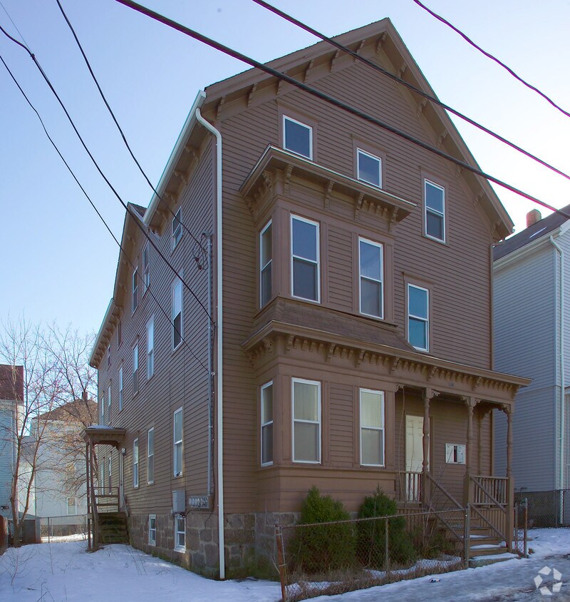 Building Photo - 496 4th St